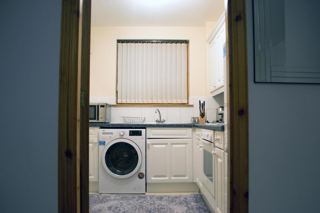 Superb 2 Bedroom Flat - Refurbished Dec 2024 Inverness Exteriér fotografie