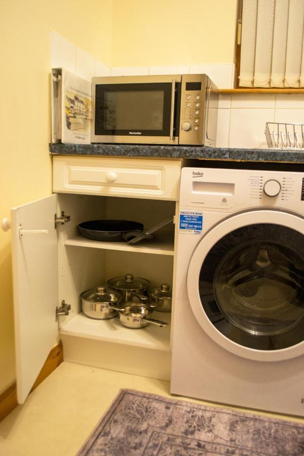 Superb 2 Bedroom Flat - Refurbished Dec 2024 Inverness Exteriér fotografie
